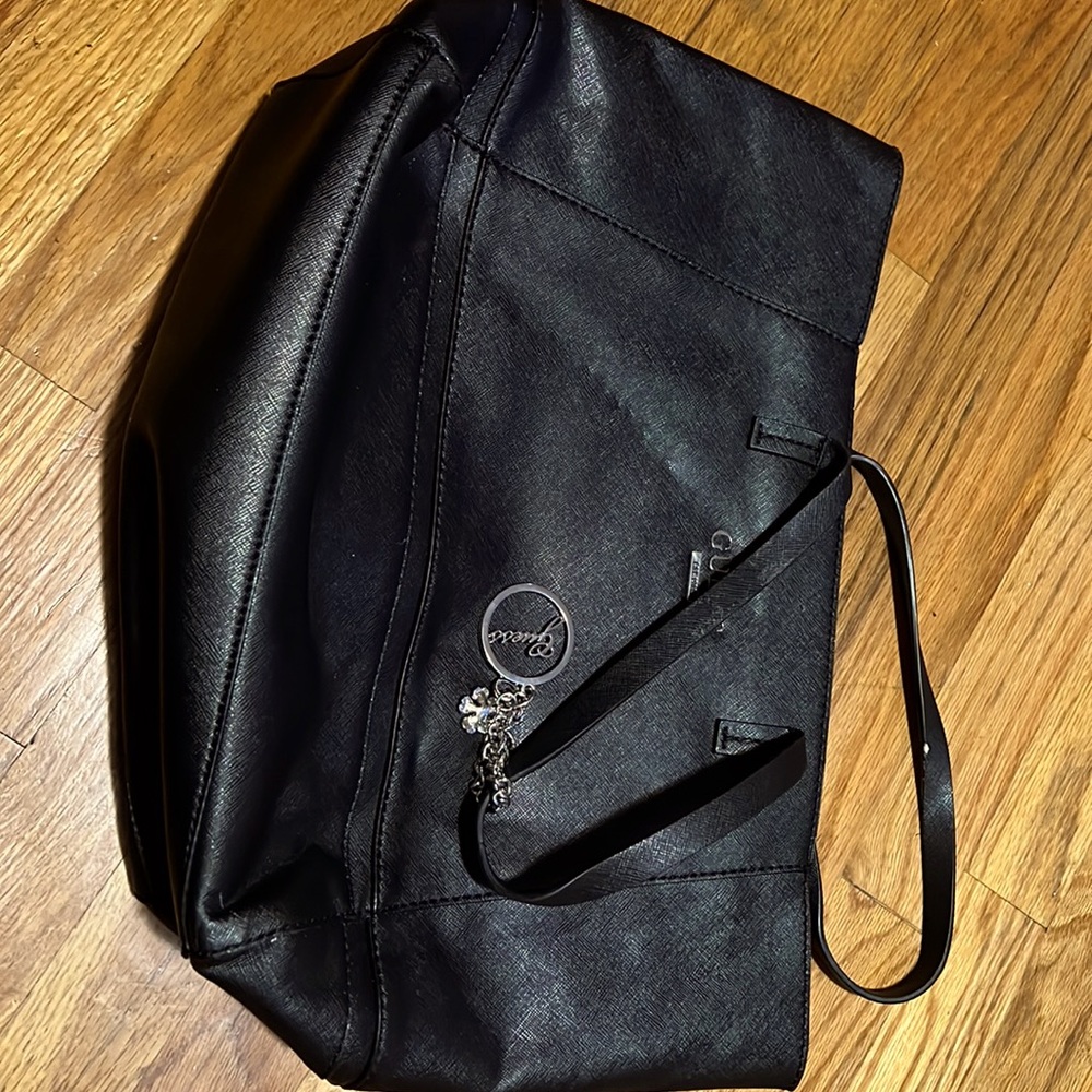 Guess shoulder bag